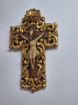 Crucifijo Barroco Dorado Pared