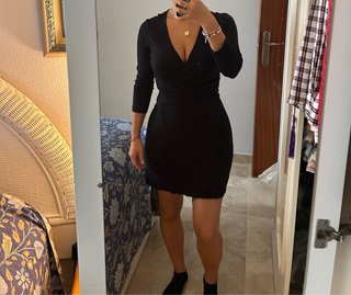 Vestido negro manga larga