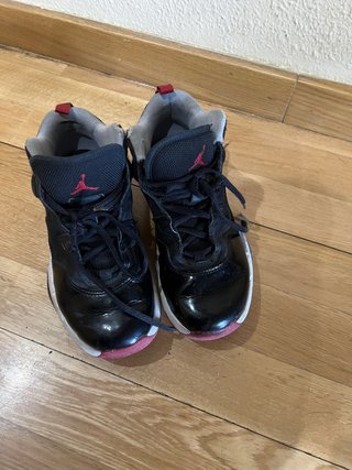 Zapatillas Jordan niño talla 36