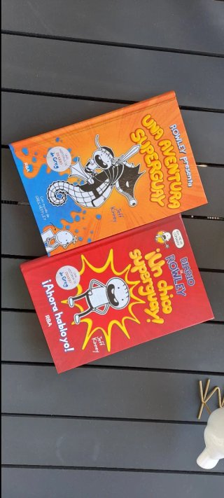 2 Libros del "Diario de Rowley"