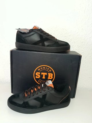 Zapatillas Munich Negras talla 37 Unisex