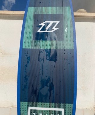 Tabla Kitesurf North Jaime 2018 con Pads 2019