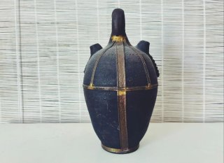 Botijo barro negro artesanal