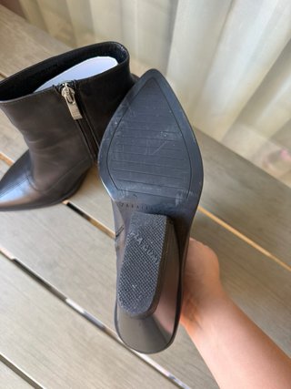 Botines Negros de Piel