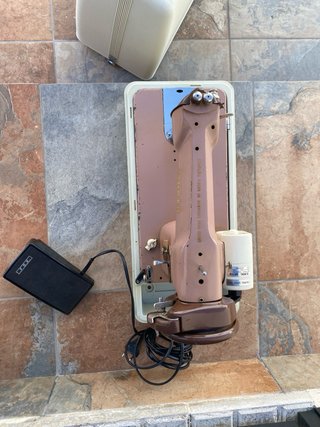 Máquina de Coser Singer Portátil rosa