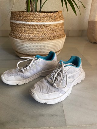 Zapatillas deportivas Kalenji blancas y turquesa