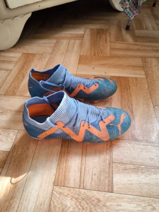 Botas de fútbol Puma talla 37
