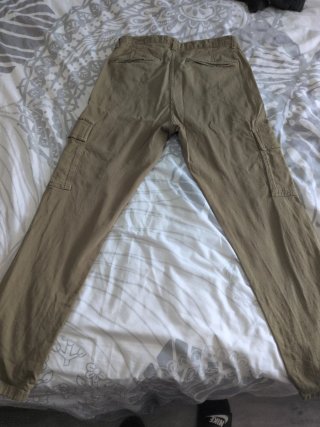 Pantalón cargo Zara Talla 40 Beige