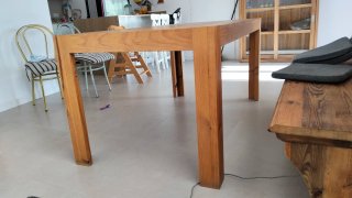 Mesa Artesanal de Madera