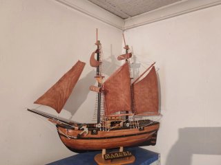 Barco de madera y tela  decoración