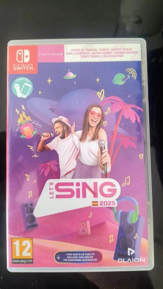 Nintendo Switch con 3 juegos y 2 micrófonos