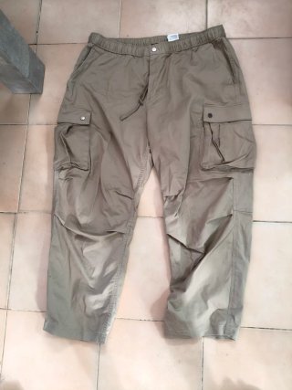 Pantalón H&M Cargo Beige Talla XL