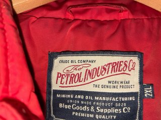 Chaqueta de invierno para hombre roja