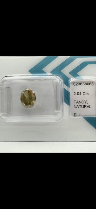 Diamante Ovalado Natural 2.04 Cts SI 1
