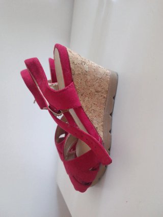 Sandalias de tacón rojas