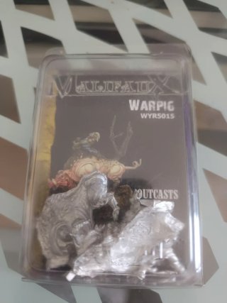 Warpig Malifaux (WYR5015)