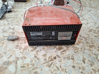 Cargador de Baterías Einhell SLS 5