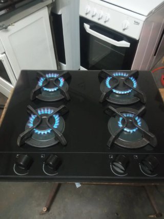Encimera de Gas Butano teka 4 Fuegos