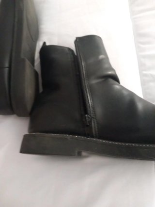 Botines Planos Negros MARCA ZARA NO ENVIO