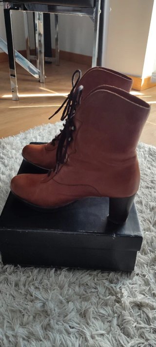 Botines de Piel Marrón Luis Gonzalo Talla 37