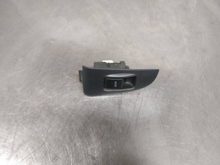 Mando elevalunas trasero izquierdo TOYOTA AVENSIS