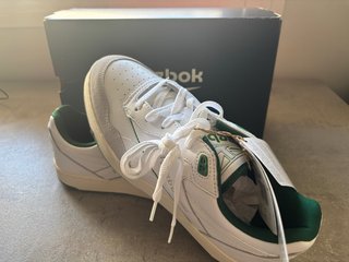 Zapatillas Reebok Blancas y Verdes