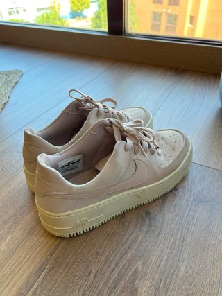 Nike AF1 Mujer Rosado Talla 40 (25,5 cm)