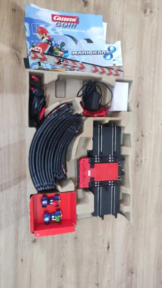 Carrera GO!!! Mario Kart Slot Racing System