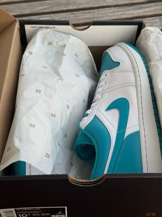 Nike Air Jordan 1 Low 553558-174 Aquatone