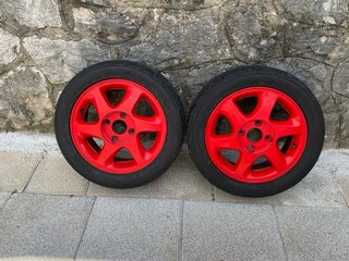 2 Llantas Ruedas Neumáticos Rojas