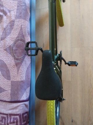 Bicicleta BMX Wide llantas amarillas