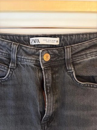 Pantalones vaqueros negros Zara
