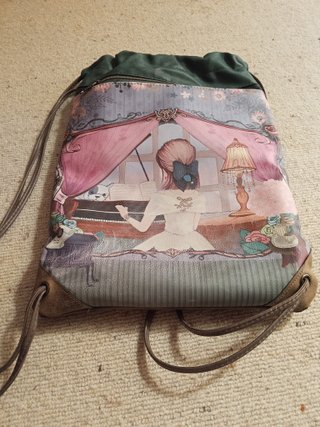 Mochila con Estampado Ilustrado