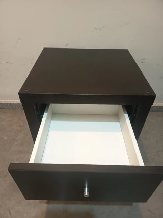 Cajoneras Ikea Negras y Madera 2X1