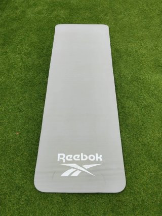 Esterilla Reebok