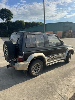 Mitsubishi Montero 1992