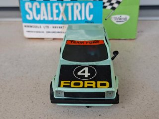 SCALEXTRIC FORD FIESTA
