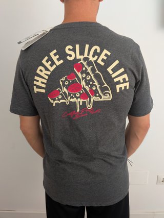 Camiseta Adidas Three Slice Life talla S