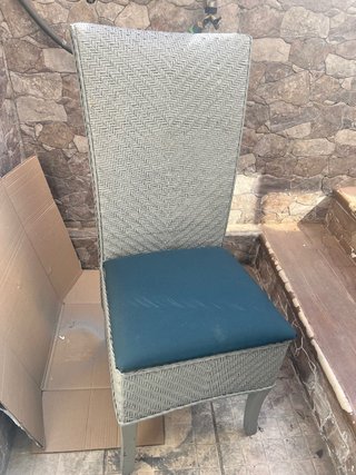 Set de 4 sillas de mimbre