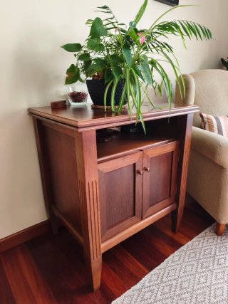 Mueble Auxiliar de Madera