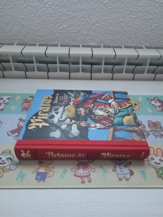 Relatos de Piratas (Varia) (Spanish Edition)