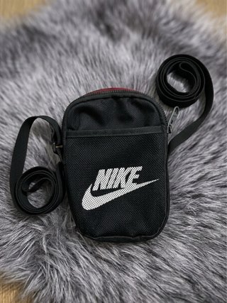 Bolso bandolera Nike negro