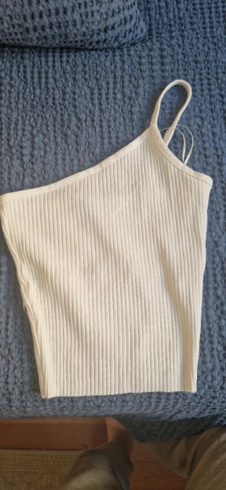 Top Zara Blanco Asimétrico