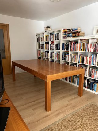 Mesa de Comedor de Madera Maciza