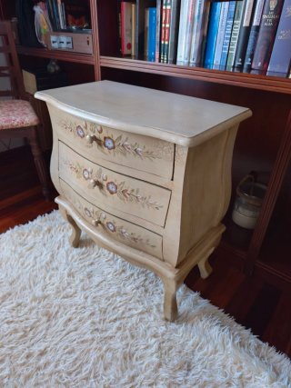 Mueble Auxiliar con Cajones