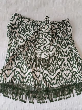 Minifalda Zara verde y blanca Talla M
