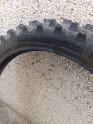 Neumático Enduro Medium 2