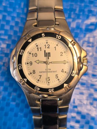 Reloj Lip Plata y Blanco