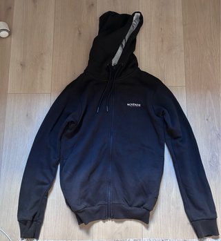 Sudadera McKenzie Negra con Cremallera
