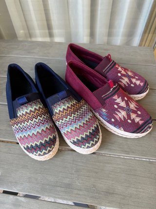 2 Pares de Zapatos Artesanales